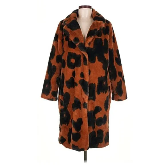 Stoosh Cowhide Print Faux Fur Coat in Brown and Black - Picture 4 of 6